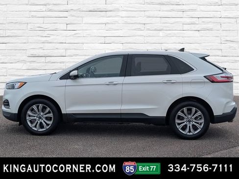 Used 2022 Ford Edge Titanium AWD/4WD image 6