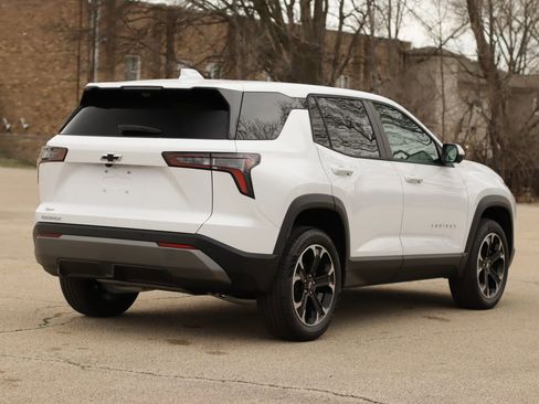 New 2026 Chevrolet Equinox LT w/ Convenience Package II image 7