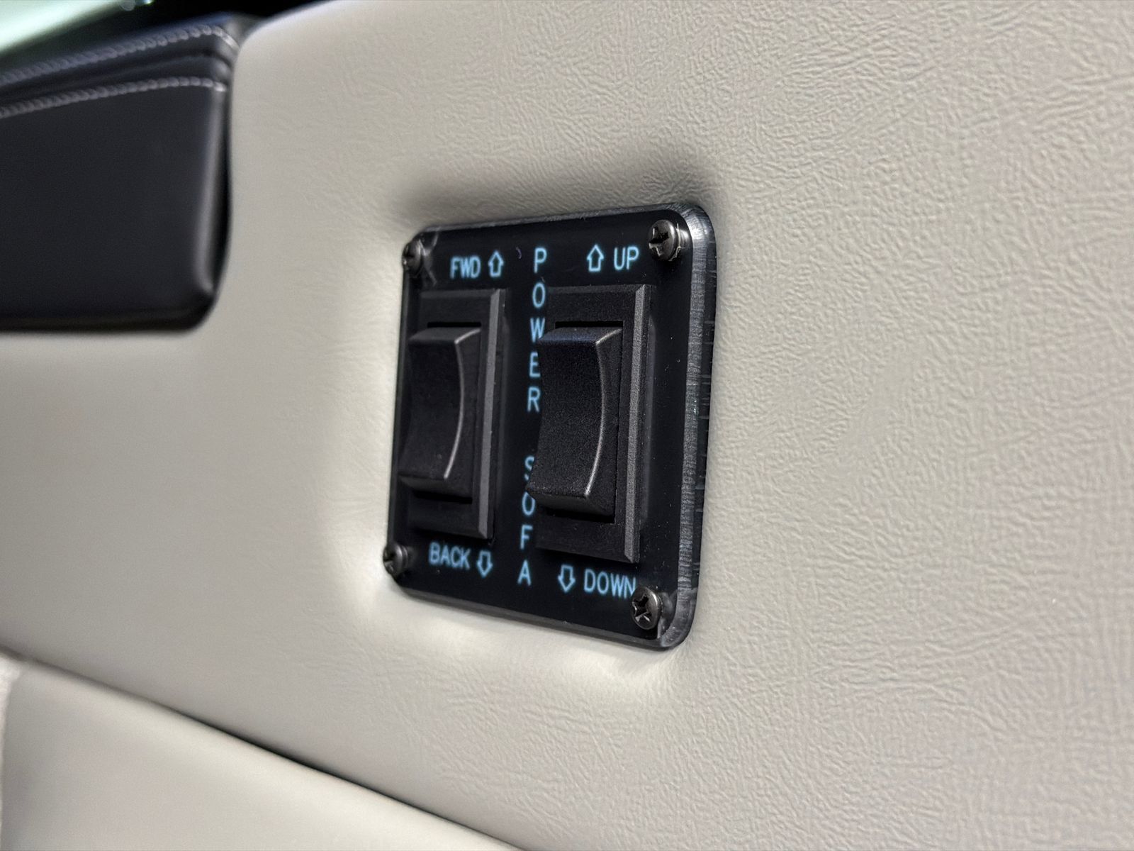 New 2026 Ford Transit 150 Low Roof AWD image 13