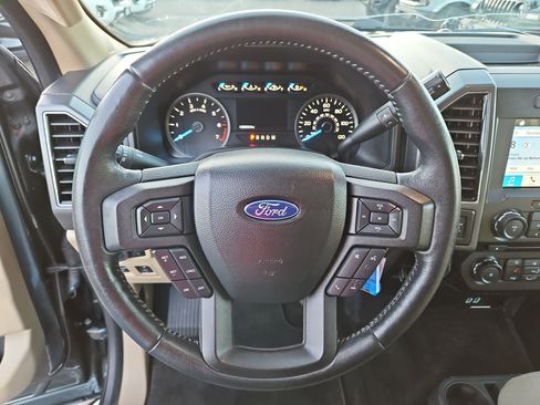 Used 2018 Ford F150 XLT w/ Equipment Group 302A Luxury image 18