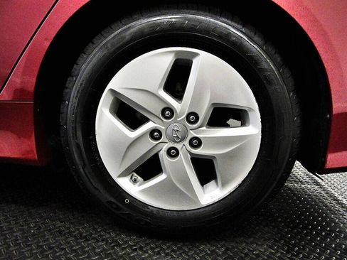 Used 2012 Hyundai Sonata Hybrid image 18