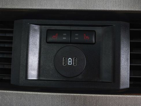 Used 2026 Ford F250 Platinum w/ Platinum Plus Package AWD/4WD image 13