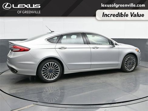 Used 2017 Ford Fusion Titanium image 8