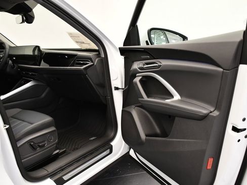 Certified 2025 Audi Q5 Premium Plus w/ Premium Plus image 46