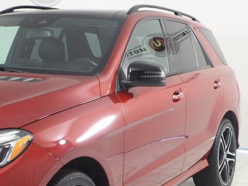 Used 2019 Mercedes-Benz GLE 43 AMG 4MATIC image 39