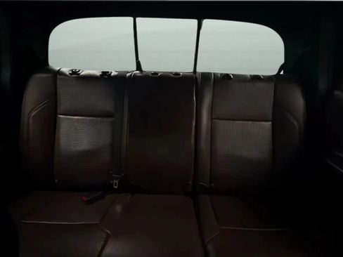 Used 2017 Toyota Tacoma Limited w/ Tow Package RWD image 19
