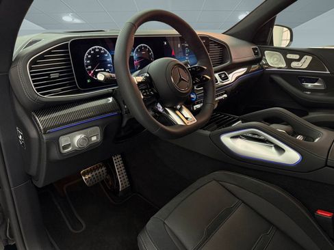 New 2026 Mercedes-Benz GLS 63 AMG 4MATIC image 4