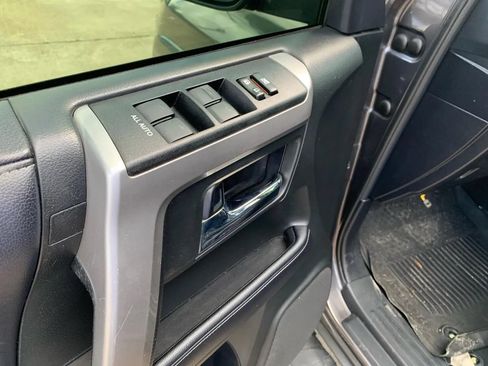 Used 2019 Toyota 4Runner SR5 RWD image 16