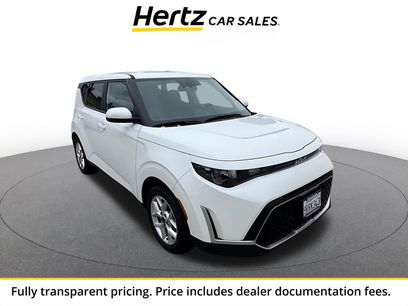 Used 2025 Kia Soul LX w/ LX Technology Package