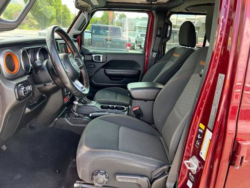 Used 2021 Jeep Gladiator Mojave AWD/4WD image 25