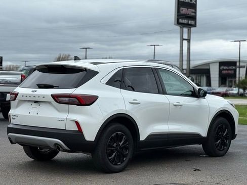 Used 2023 Ford Escape Active w/ Tech Pack #1 AWD/4WD image 36