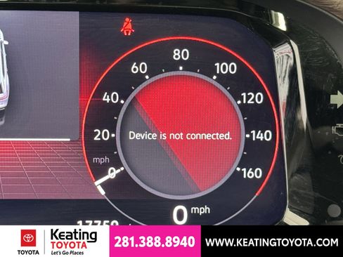 Used 2025 Volkswagen Atlas SEL AWD/4WD image 26