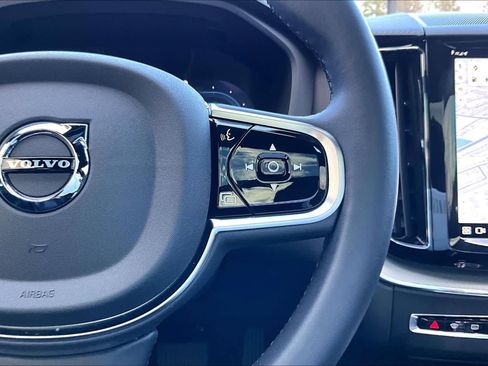 Used 2024 Volvo XC60 T8 Ultimate image 48