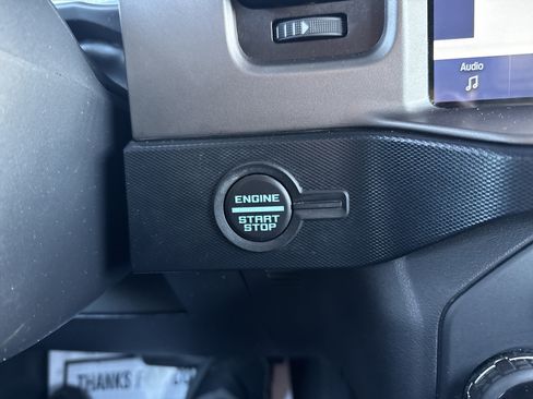 Certified 2022 Ford Bronco Outer Banks w/ Sasquatch Package image 22