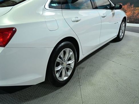 Used 2023 Chevrolet Malibu LT image 8