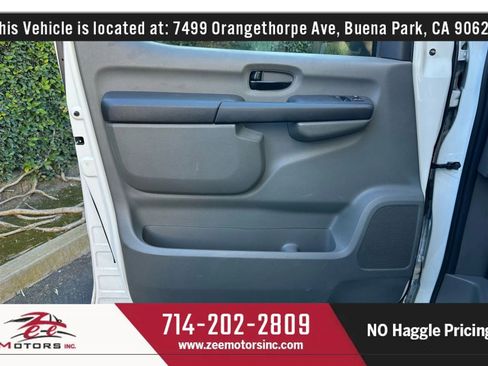 Used 2021 Nissan NV 2500 SV image 36