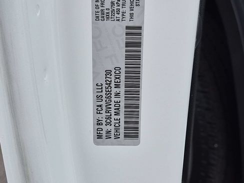 Used 2025 RAM ProMaster 2500 w/ U-Haul Equipment Group FWD image 20