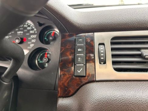 Used 2011 GMC Sierra 1500 Denali w/ LPO, Protection Package image 24