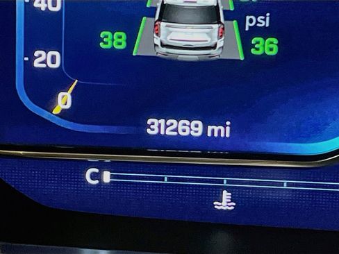 Used 2023 Chevrolet Tahoe RST w/ Luxury Package image 12