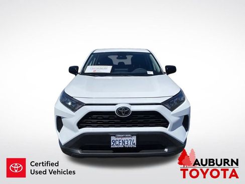Certified 2022 Toyota RAV4 LE w/ Carpet Mat Package (TMS) AWD/4WD image 3