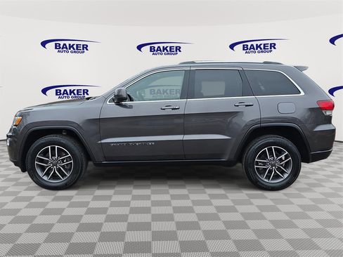 Used 2021 Jeep Grand Cherokee Laredo image 6