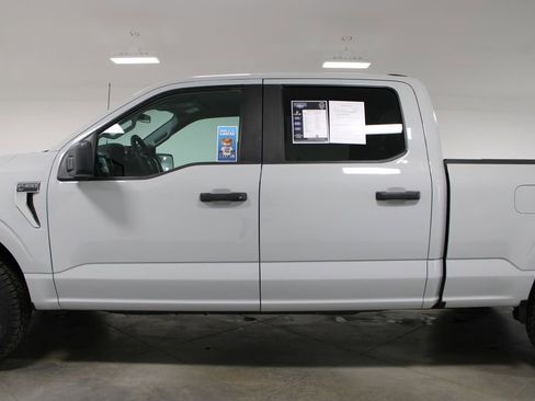 Used 2023 Ford F150 XLT w/ Trailer Tow Package image 6