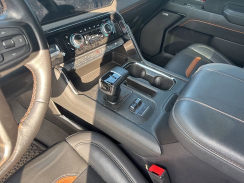 Used 2023 GMC Sierra 1500 AT4 w/ AT4 Premium Package image 13