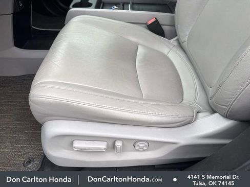 Used 2024 Honda Odyssey EX-L image 13