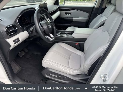 Certified 2025 Honda Pilot EX-L image 11