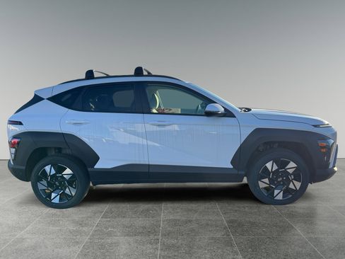 New 2025 Hyundai Kona SEL image 6