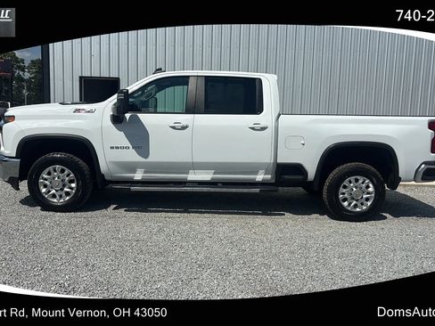 Used 2023 Chevrolet Silverado 2500 LT w/ Convenience Package AWD/4WD image 1