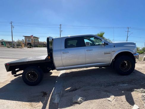 Used 2018 RAM 3500 Laramie image 6