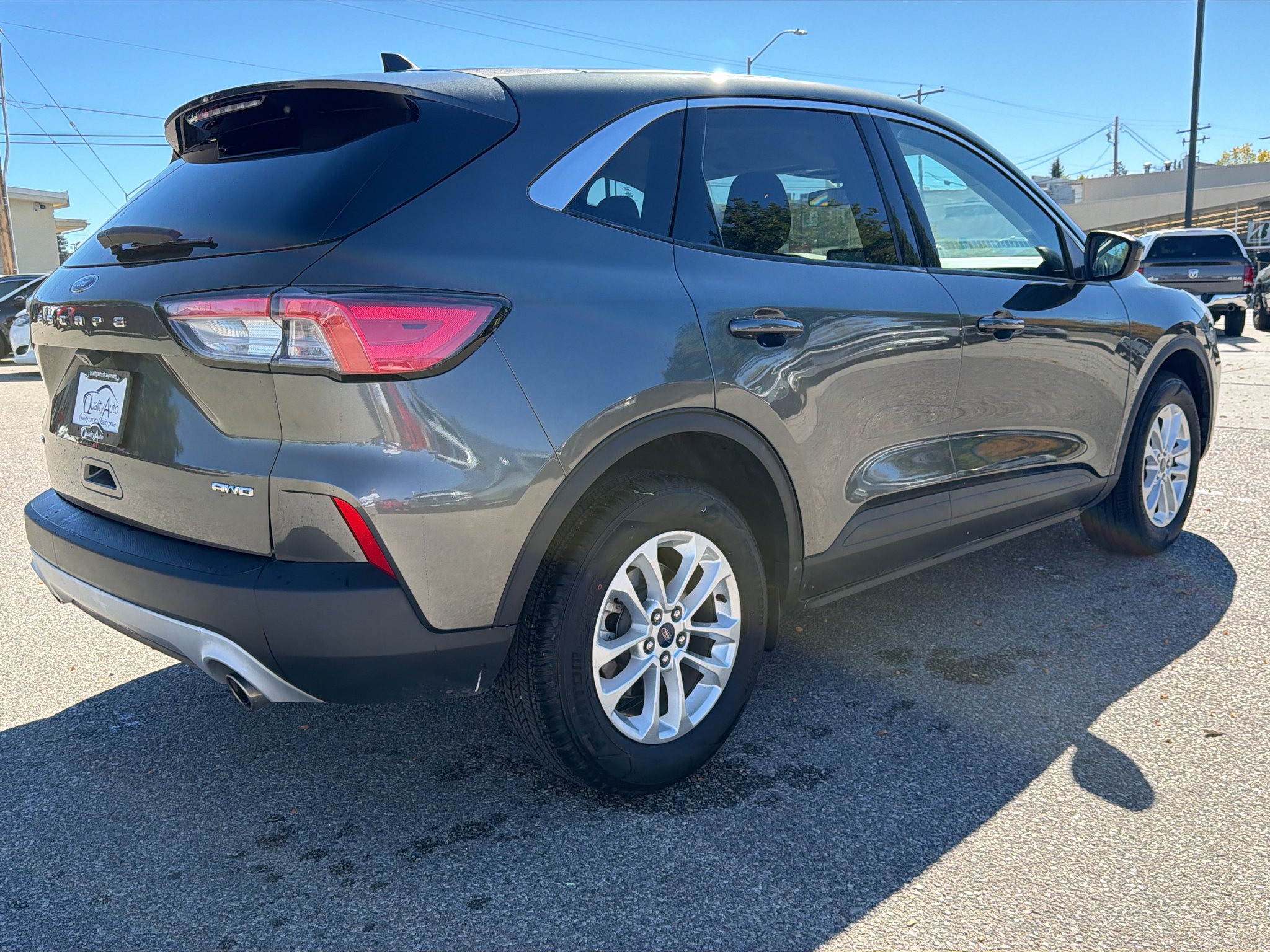 Used 2020 Ford Escape SE AWD/4WD image 7