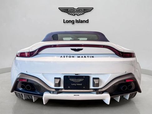 Used 2023 Aston Martin V8 Vantage Roadster image 9