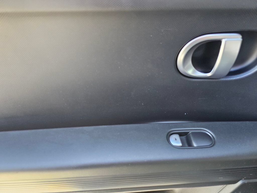 Certified 2024 Hyundai Ioniq 5 SE RWD image 17