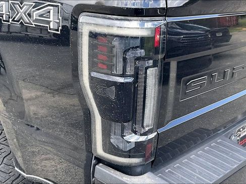 Certified 2021 Ford F250 Lariat AWD/4WD image 30