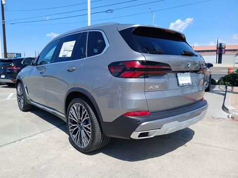 New 2026 BMW X5 sDrive40i RWD image 7