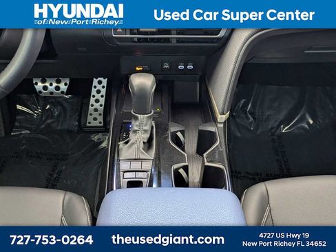 Used 2025 Toyota Camry SE FWD image 22
