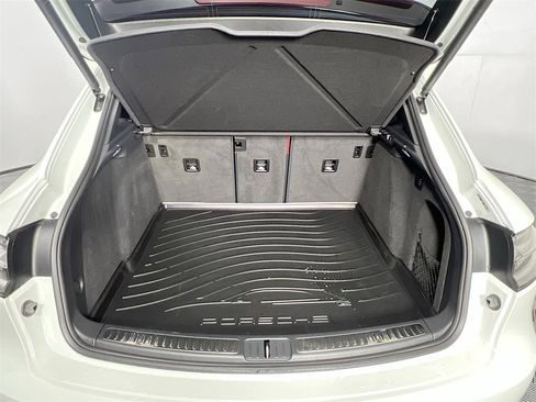 Used 2022 Porsche Macan GTS image 28