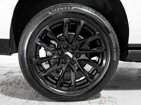 Used 2022 Cadillac Escalade ESV Sport Platinum w/ LPO, ONYX Package AWD/4WD image 47