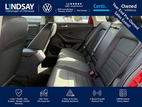 Certified 2024 Volkswagen Jetta SE w/ Panoramic Sunroof Package image 12