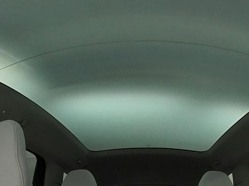 New 2025 Volvo EX90 Plus w/ Protection Package Premier image 36