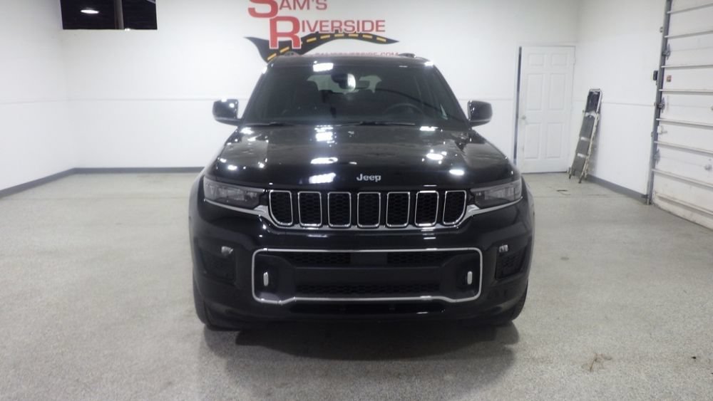 Used 2023 Jeep Grand Cherokee L Overland AWD/4WD image 6