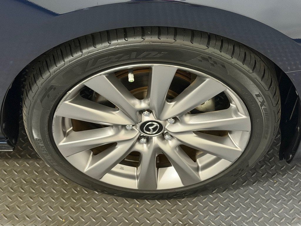 Used 2019 MAZDA MAZDA3 AWD Sedan w/ Select Package image 17