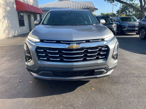 Used 2026 Chevrolet Equinox LT FWD image 7