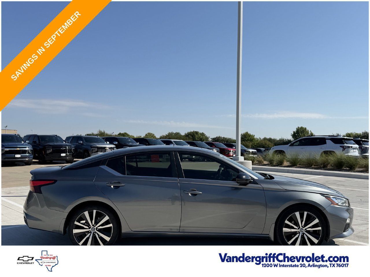 Used 2019 Nissan Altima 2.5 SR w/ SR Premium Package FWD image 3