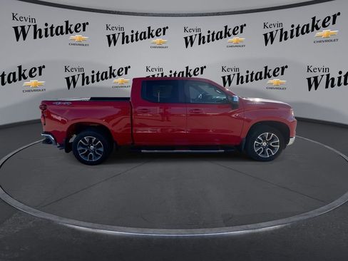Used 2023 Chevrolet Silverado 1500 LT AWD/4WD image 9