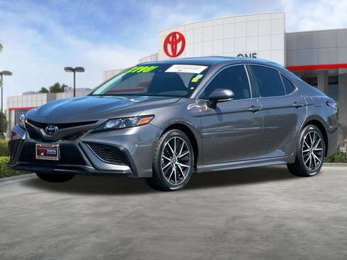 Certified 2023 Toyota Camry SE w/ Convenience Package FWD image 10