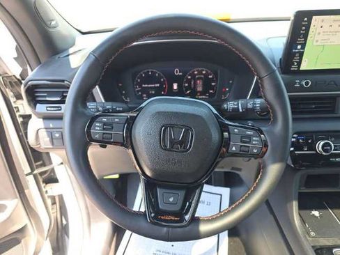 Used 2026 Honda Passport TrailSport Elite image 7