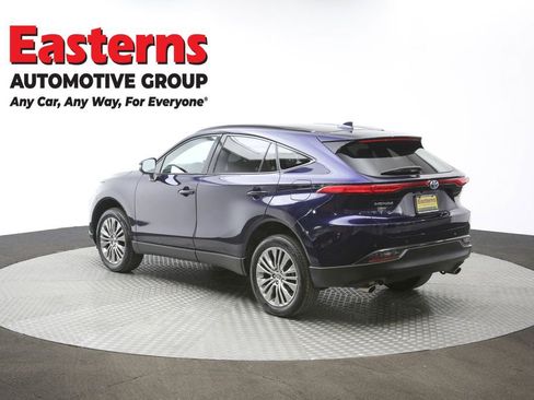 Used 2023 Toyota Venza XLE image 64